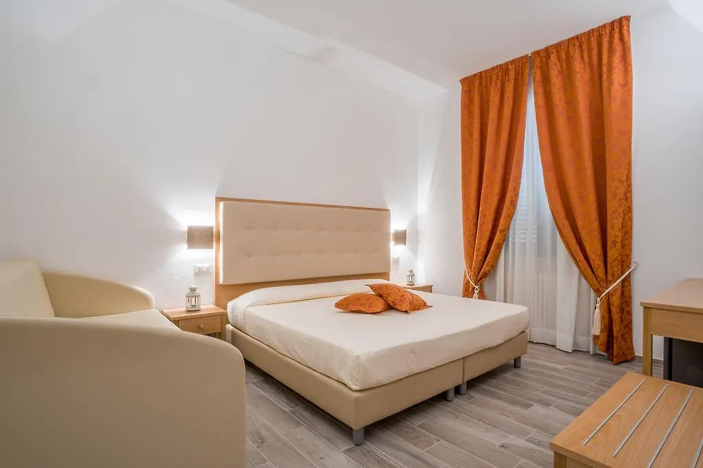 ***  Hotel Il Buongustaio Massa  Italy