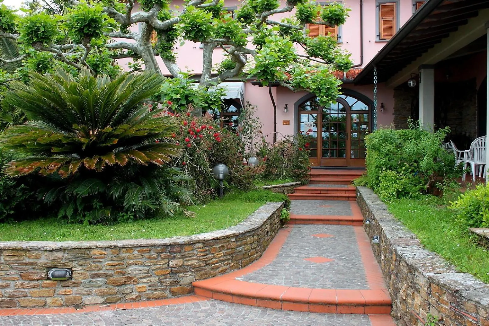 Hotel Il Buongustaio Massa  3*, Massa (Tuscany)