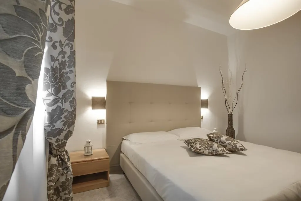 Hotel Il Buongustaio Massa  3*, Massa (Tuscany)